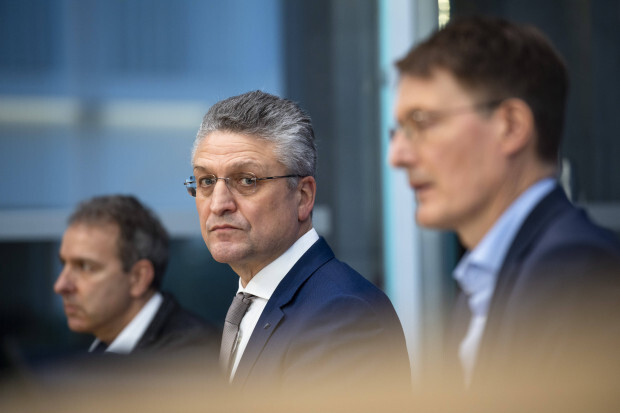 Lauterbach nimmt Spahn in Schutz und setzt auf „offensive Booster-Strategie“