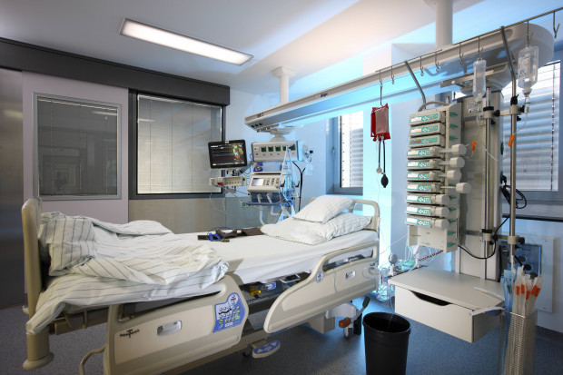 Frühjahr 2021: Dreimal so viele Kinder wegen Suizidversuch auf Intensivstationen