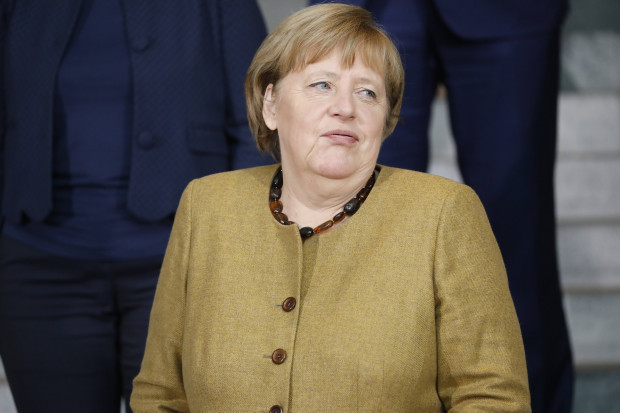 Angela Merkel demütigt Friedrich Merz und die ganze CDU