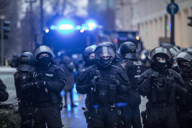 Staatsfeind Spaziergänger