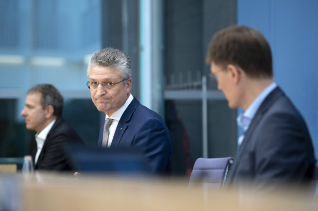 Kapitulation vor Omikron