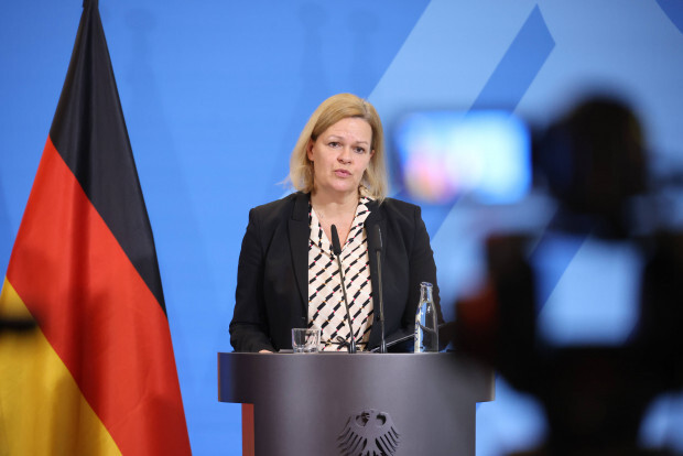 Frau Faesers Gespür für Rechtsextremismus