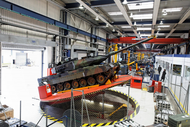 Die Rüstungsindustrie im Würgegriff der EU-Kommission