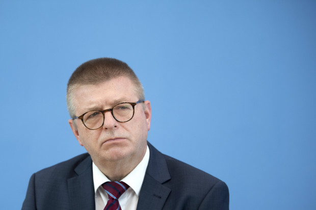 Wenn die selbstreferenzierende Bürokratie die Macht übernimmt – Teil 1