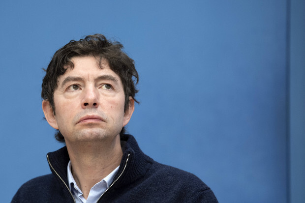 Drosten räumt erstmals gefährliche Experimente ein – war Impfstrategie grundfalsch?