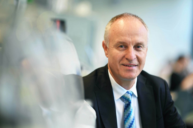 Impfschäden: Pathologe Peter Schirmacher fordert mehr Obduktionen