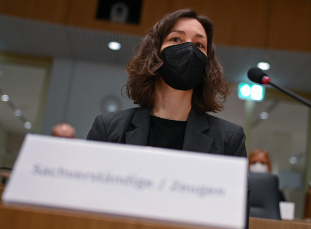 Grüne Familienministerin kämpft um ihre politische Zukunft nach Versagen in Ahr-Flutkatastrophe