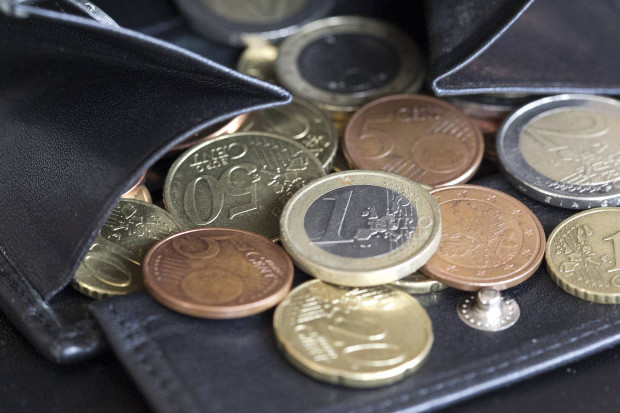 Zum zweiten Mal in Folge sinken die realen Löhne