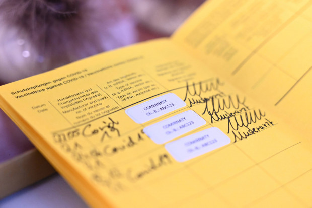 Fast genau so viele Geboosterte wie Ungeimpfte auf Intensivstationen