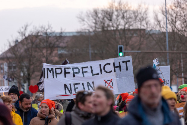 Corona-Proteste sind nicht zu stoppen