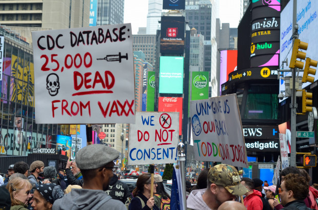 Der Protest wird nicht leiser, aber beständiger: Nur ein Teil der diskriminierenden Maßnahmen ist gefallen