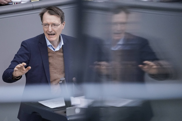 Lauterbach: „Long Covid wird zu den wichtigsten chronischen Erkrankungen gehören“