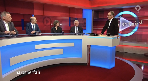 Friedenskekse bei Hart aber Fair: „Tempo 100 statt Panzerhaubitze 2000“