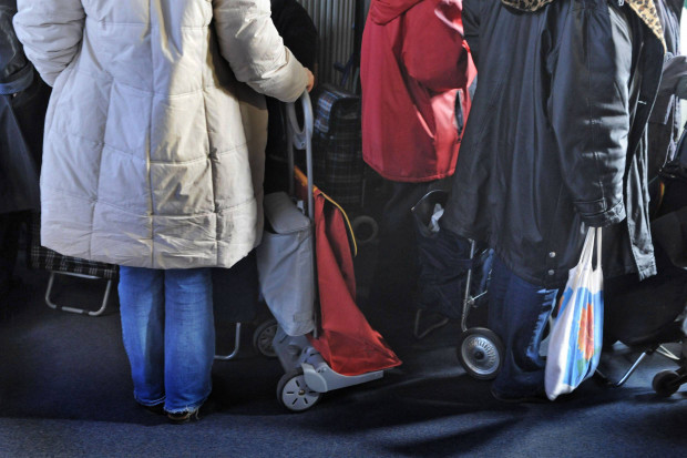 Wenn die Tafel 2G-Nachweise verlangt und Rentner und Ukrainer ausschließt