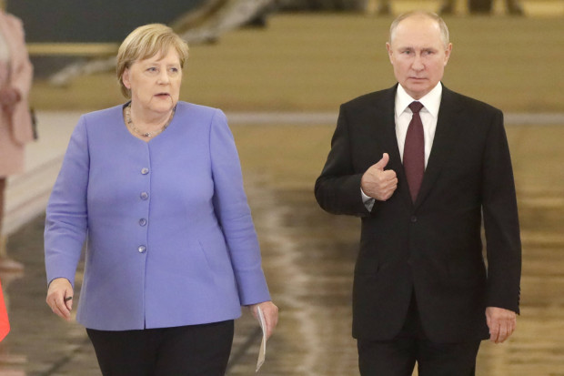 Deutschland ist politisch durch Russland erpressbar – Wo bleibt Angela Merkels Entschuldigung?