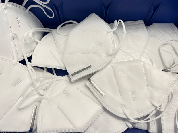 Gesundheitsgefahr durch Staatszwang: Mehrheit der Deutschen trägt FFP2-Masken viel zu lang