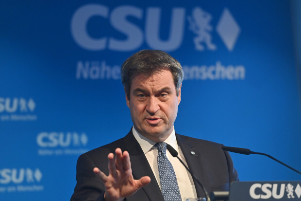 Bayerischer Atomino dreht am Reaktor