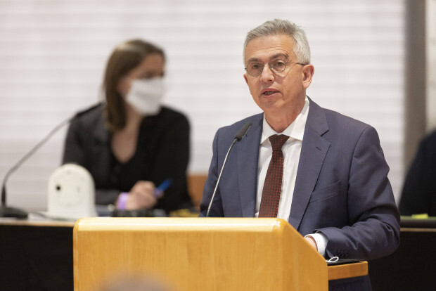 Staatsanwaltschaft bei Frankfurts Oberbürgermeister Peter Feldmann