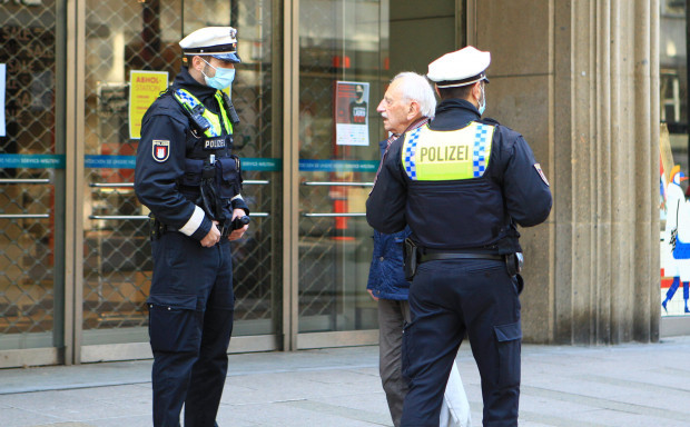 Hamburg kassiert 8 Millionen Euro Corona-Bußgeld – und erlässt Warburg 47 Millionen