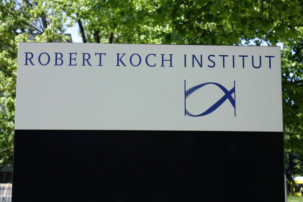 Verschleierung statt Aufklärung: Immer mehr Daten zur Einschätzung der Corona-Impfstoffe verschwinden