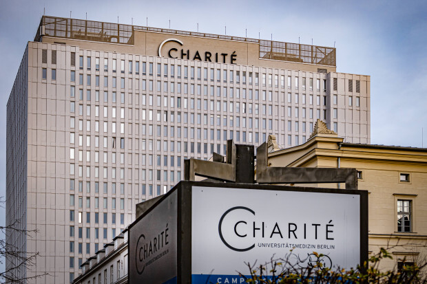 500.000 Fälle mit schweren Impfnebenwirkungen: Charité-Forscher fordert Ambulanzen