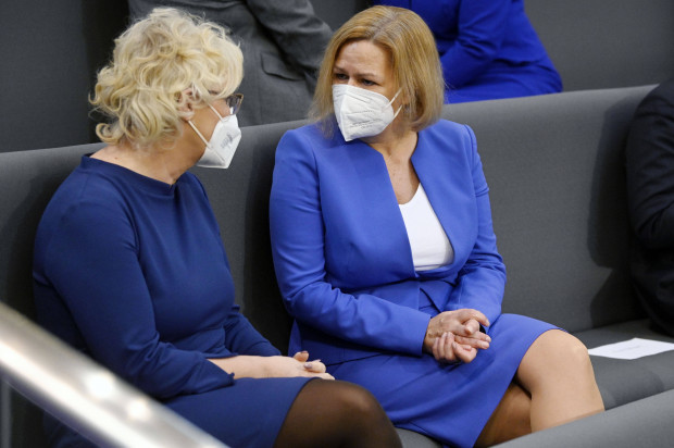 Lambrecht vs. Faeser – zwei Fehlbesetzte im Zwist