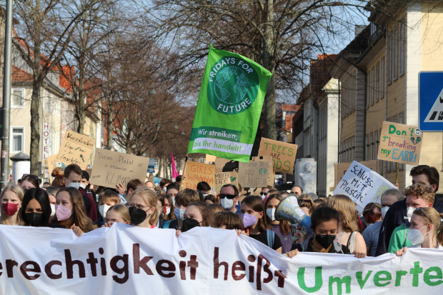 Sind die „Fridays for Future“-Hüpfer doch spießige Kapitalisten?
