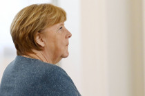 Angela Merkel verhöhnt schon wieder ihre eigene Partei