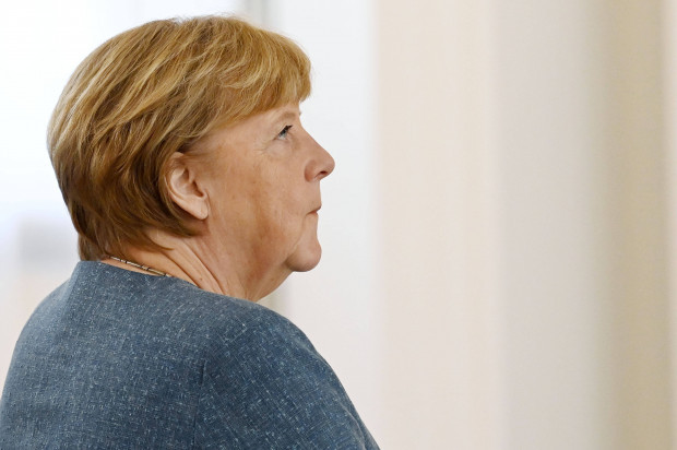 Angela Merkel verhöhnt schon wieder ihre eigene Partei