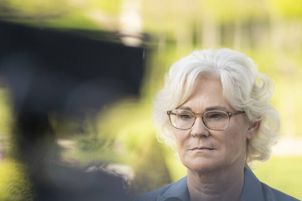 Verteidigungsministerin Lambrecht ließ Sohn in Bundeswehr-Hubschrauber nach Sylt kommen