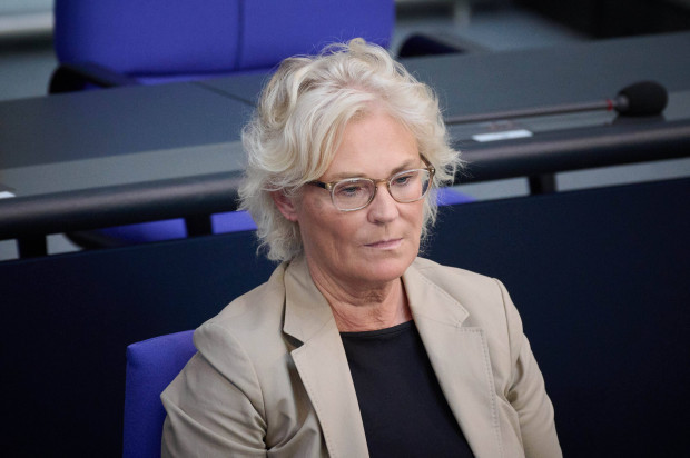 Frau Ministerin, es ist Zeit für den Abschied!