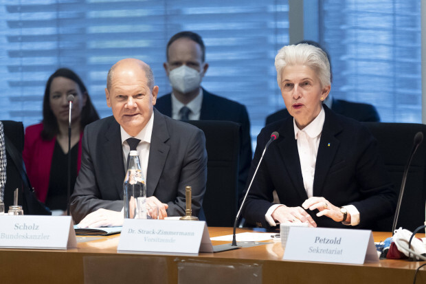 Ampel in der Krise: FDP verlässt Ausschusssitzung – aus Protest gegen Scholz