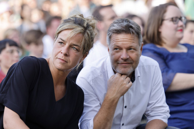 Landtagswahl in NRW: Die Grünen dominieren auf allen Ebenen