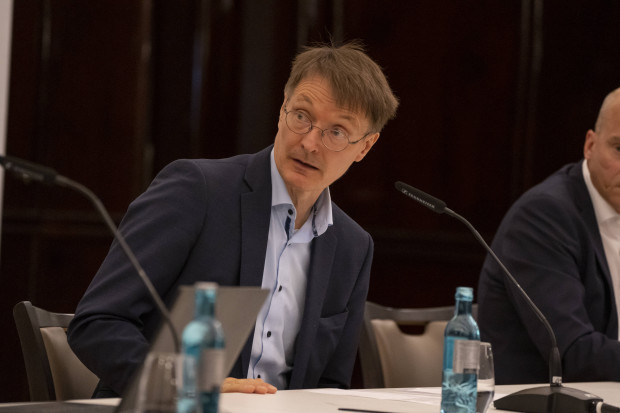 64 Milliarden Euro: Kostenexplosion in Lauterbachs Gesundheitsministerium