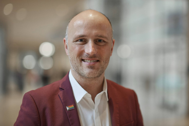 Der grüne Staatssekretär und die „grauenhafte Geschichte“ im Kindergarten