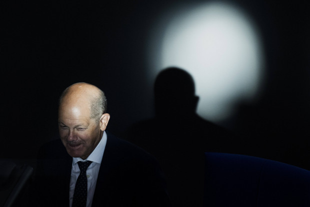 Schleppende Waffenhilfe für die Ukraine: Wo Scholz erpressbar durch Moskau sein könnte