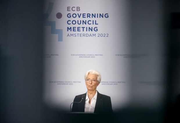 EZB-Chefin Lagarde erklärt ihr geldpolitisches Unwissen – oder täuscht sie uns einfach?