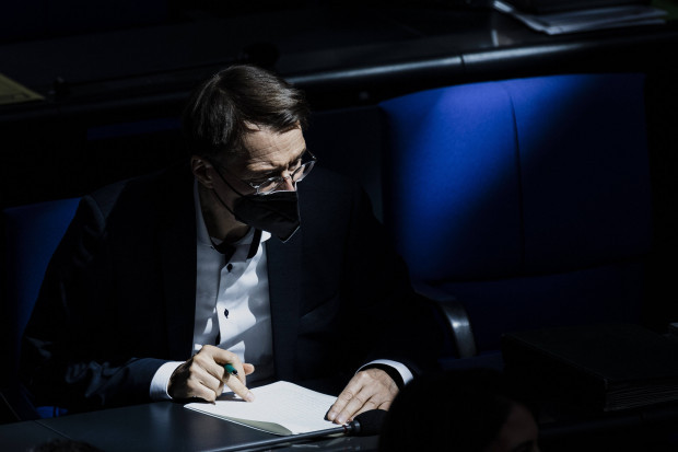 Corona-Politiker wissen auch ohne Sachverständige, was sie glauben