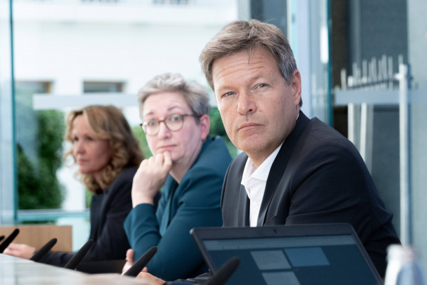 Wer glaubt eigentlich noch Robert Habeck?