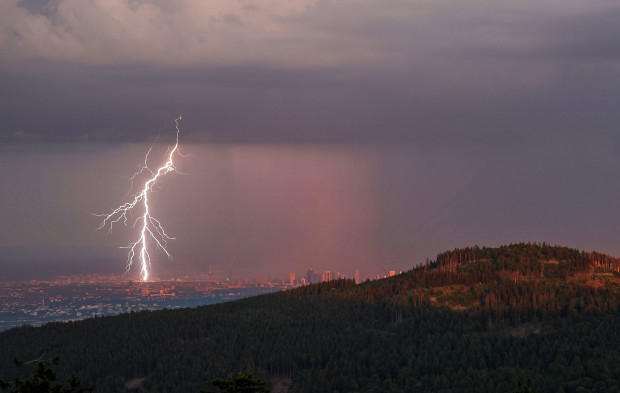 Auf das Gewitter folgt oft der Ausfall des Internets