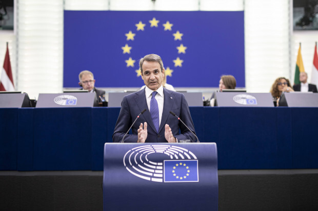 Mitsotakis in Straßburg: Jedes EU-Mitglied hat das Recht, seine Grenzen zu schützen