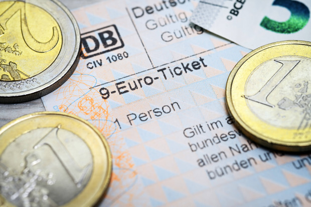 Neun-Euro-Ticket für umme und ewig! 