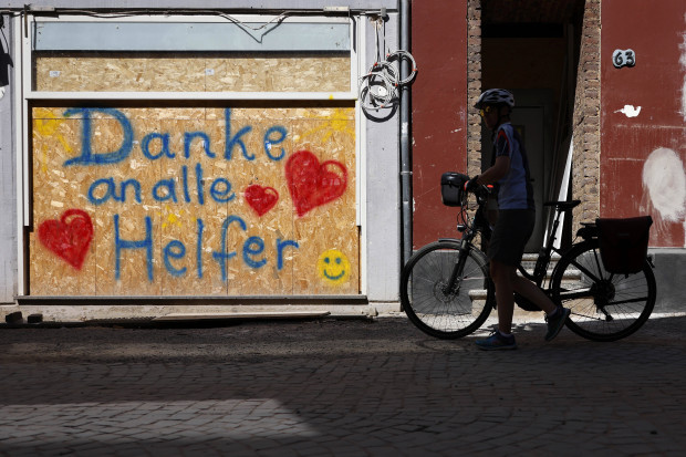 Ein Feuerwehr-Führer klagt die Politik für Ausreden und Versagen im Ahrtal an