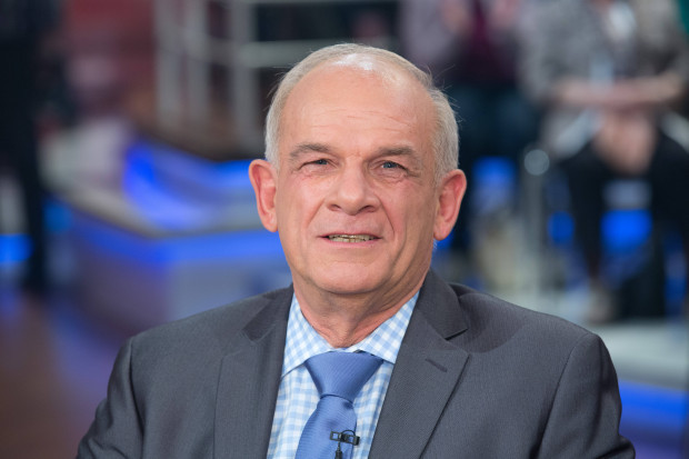 Peter Hahne erhält Ehrendoktorwürde