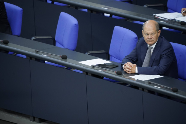 Heilt ein Gerichtsbeschluss die Amnesie von Kanzler Scholz?