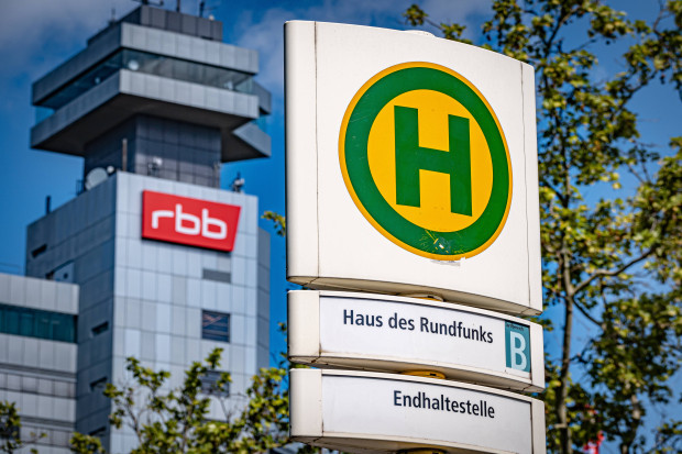 Große Mehrheit für sofortigen Rauswurf von RBB-Intendantin Schlesinger