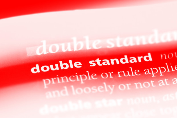 Die zehn abwegigsten Doppelstandards der woken Aktivisten