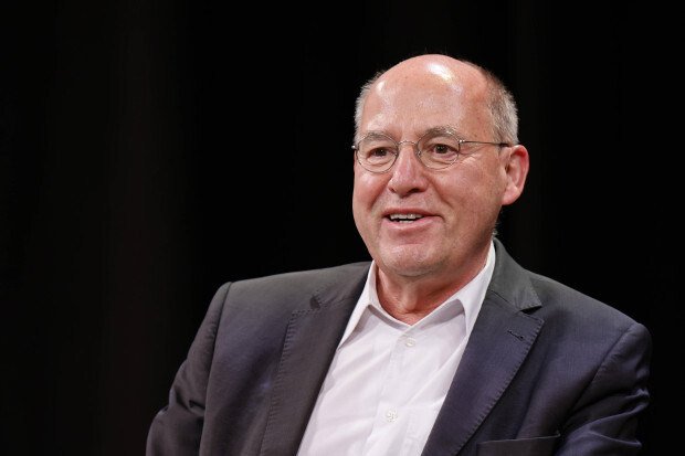 Linke diskutieren, ob sie montags demonstrieren