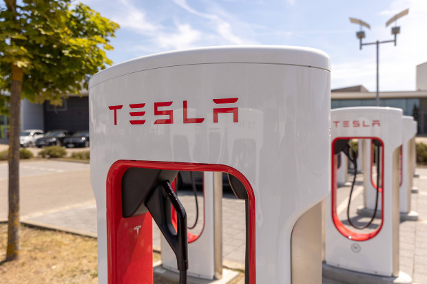 Teslas fauler Tank-Zauber 