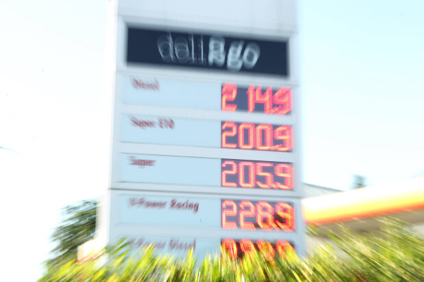 Deutschland beendet Tankrabatt – Frankreich weitet ihn aus